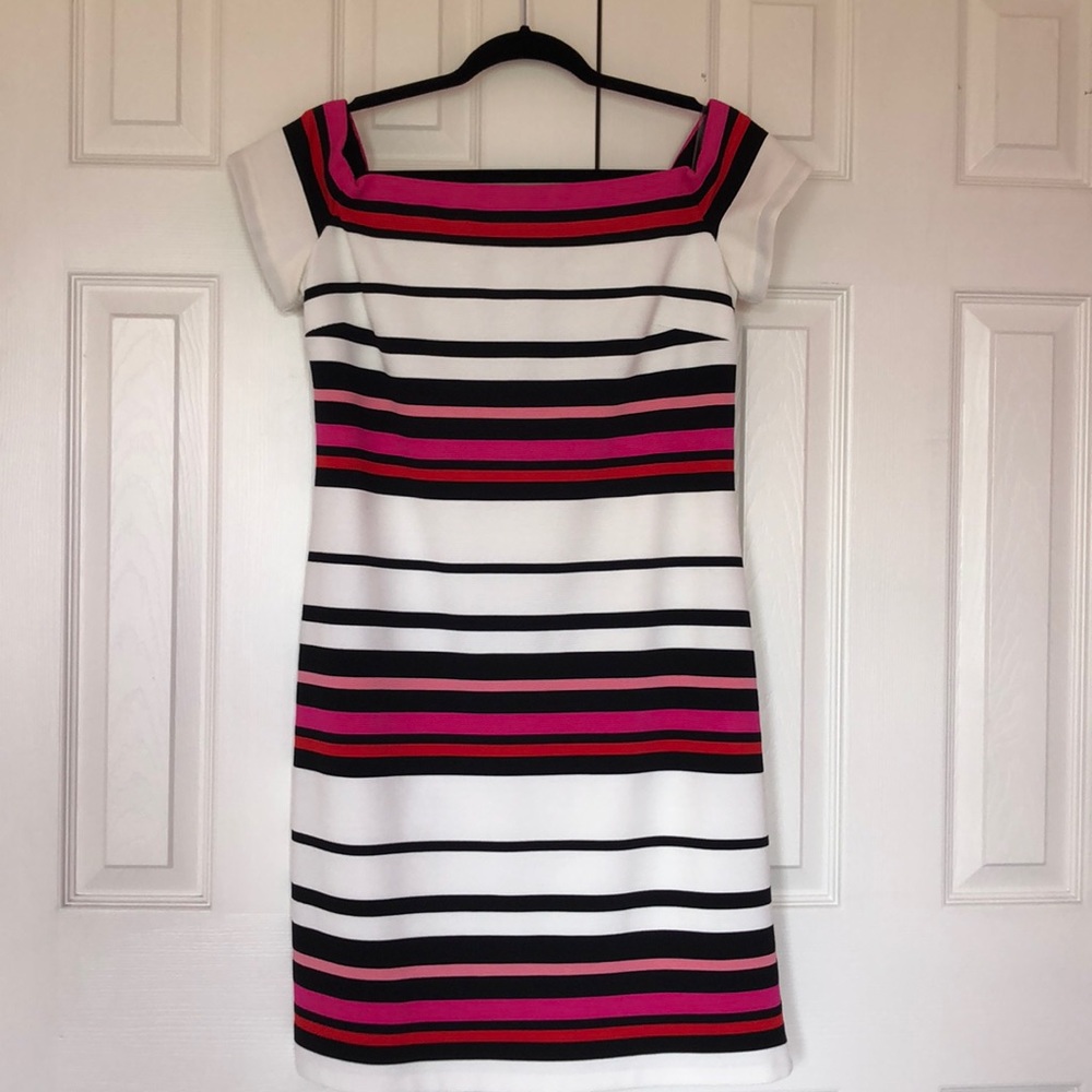 NWT Frank Lyman Dress